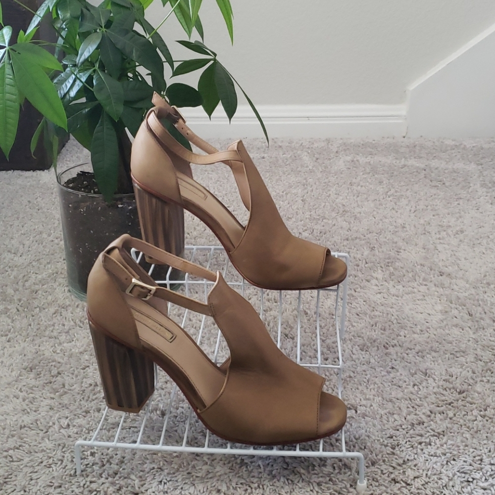 Antonio Melani Peep-toe